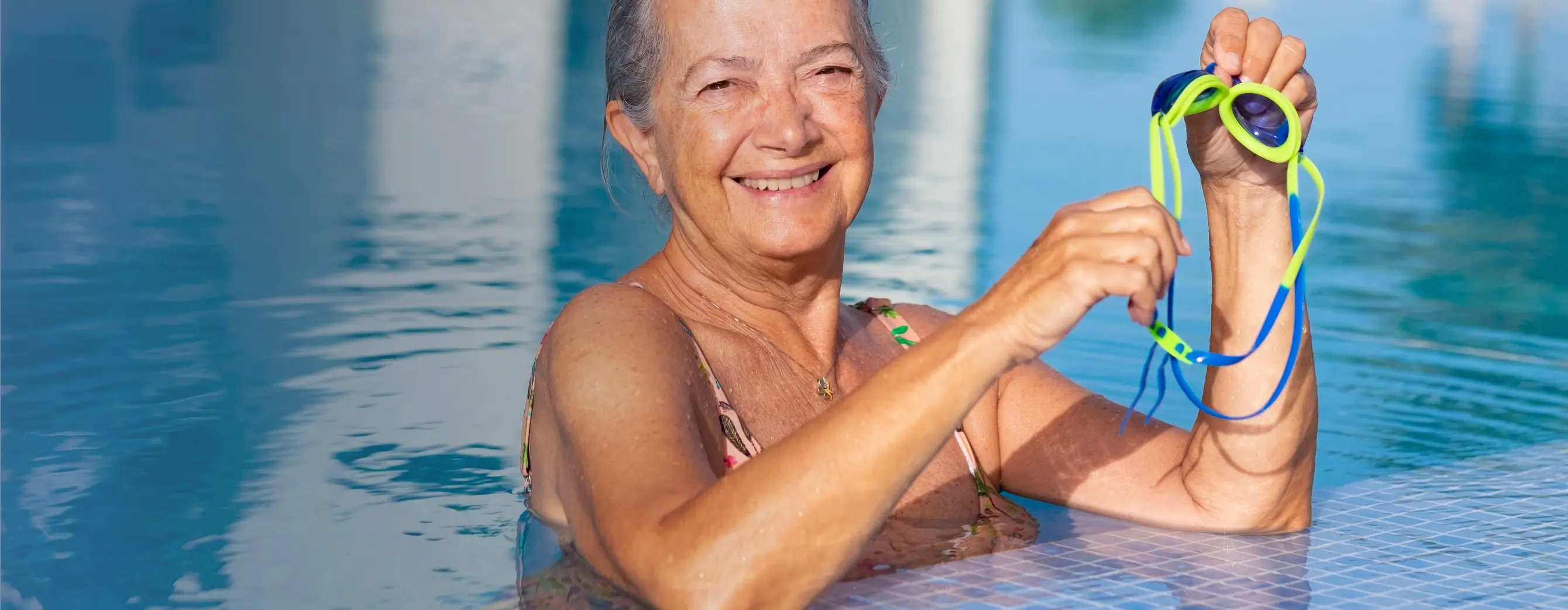 Swimming with Confidence This Summer